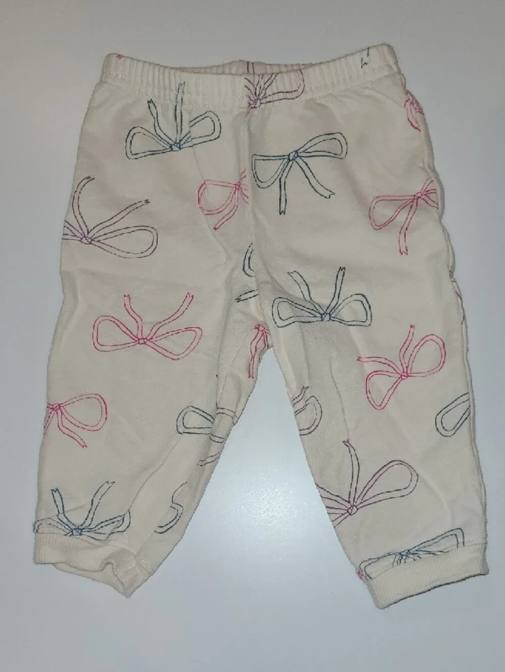 Carter's Cream Bow Print Three Piece Set with Pink Bodysuit.  Size 6 Months.